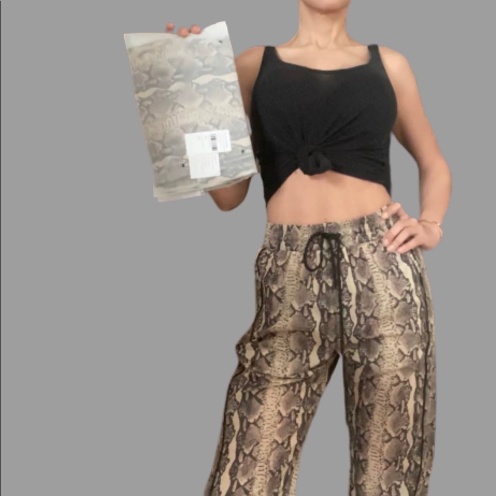 LPA TRACK JOGGER PANT IN SNAKE & BLACK - Picture 1 of 9